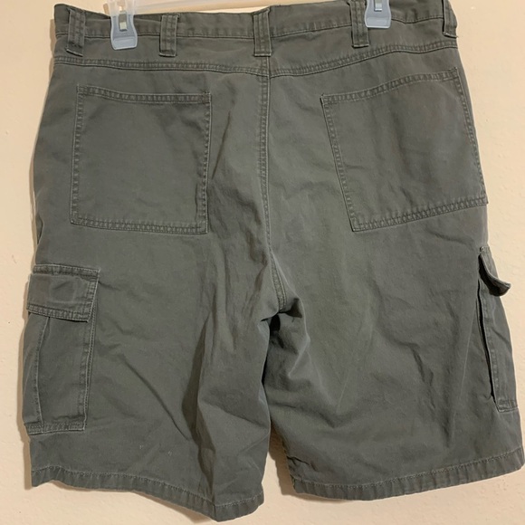 Wrangler Men’s Cargo Shorts, size 38 - Picture 5 of 8